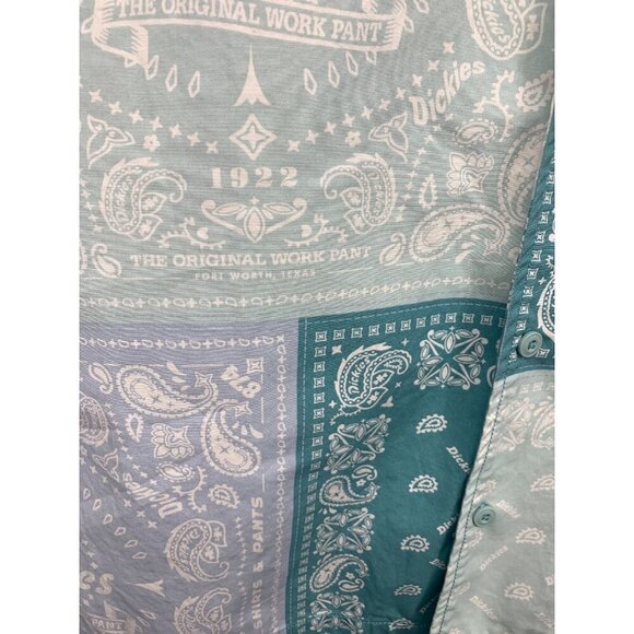 Dickies Mens Size Medium Button Up Work Shirt Bandana Blue White Paisley Vintage - Picture 4 of 8